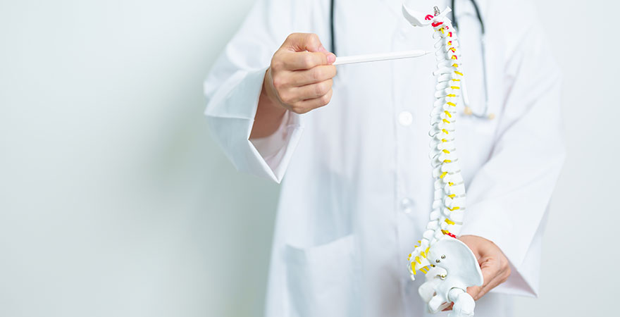 Why Neck Pain Often Appears Days After a Car Accident